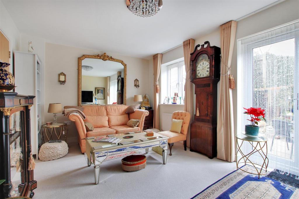 Sitting Room.jpg