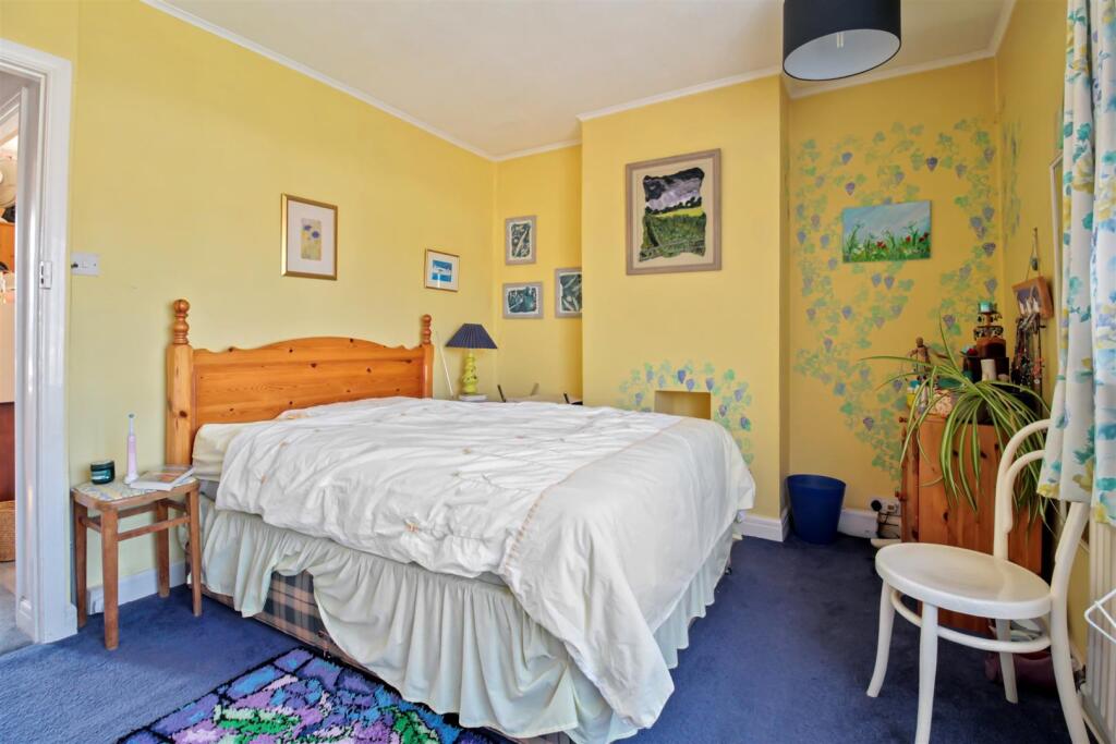 Dominion Road, 107-008.jpg