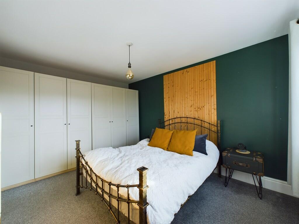 CAM02060G0-PR0255...