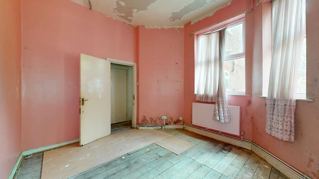 Ground Floor Flat , 14 St Albans Road, Harlesden, London, NW10 8UH