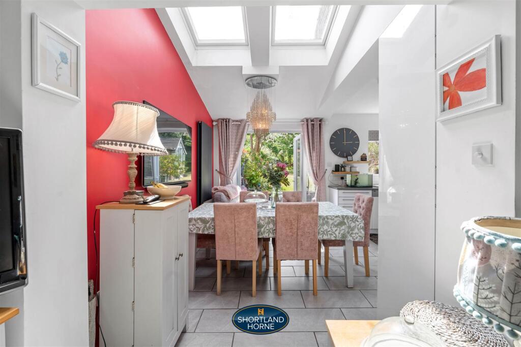 141 Ash Green Lane (25 of 42).jpg