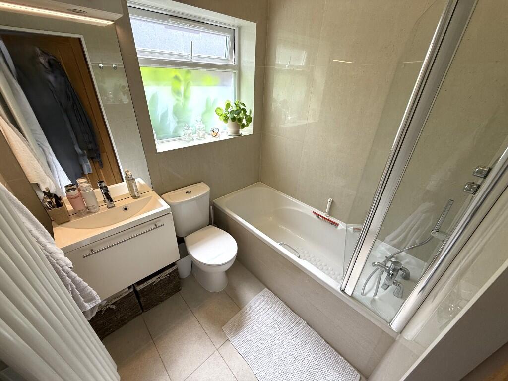 FITTED BATHROOM