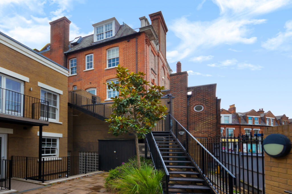 Rosslyn Road 21, F1, ph18