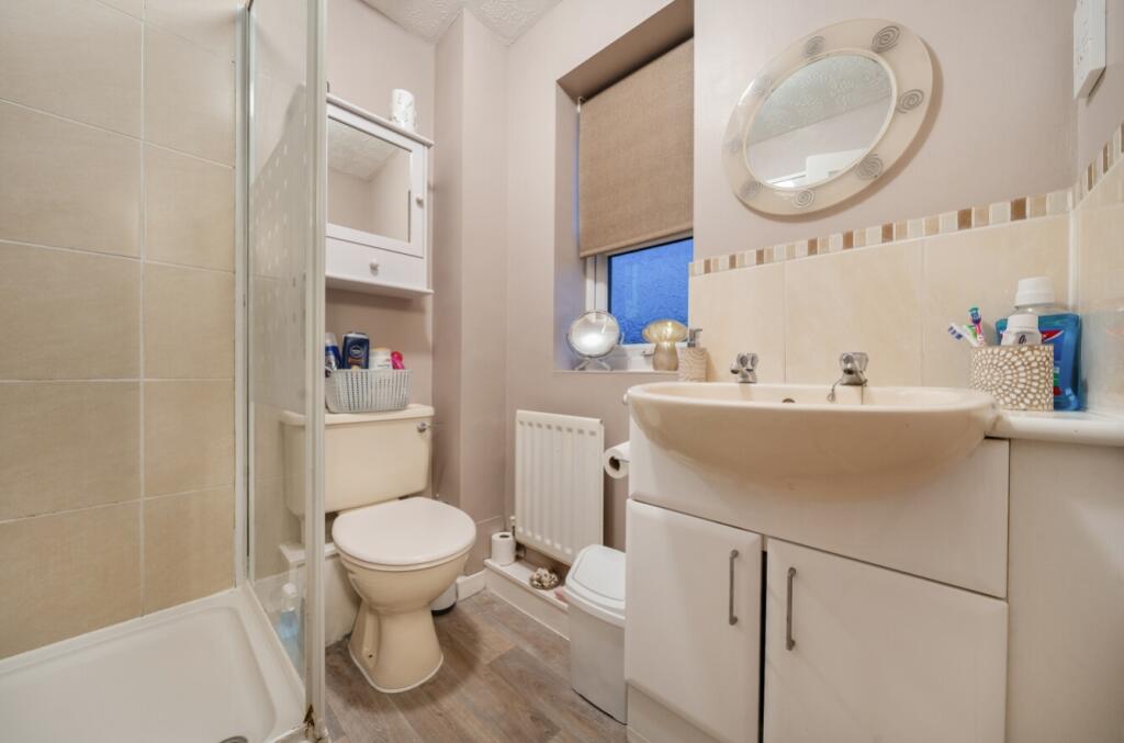 1388050-24-693b469b85400-ARW