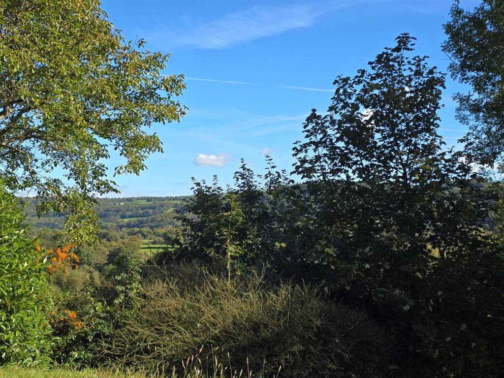 WhatsApp Image 2025-09-23 at 09.42.31_74012128.jpg