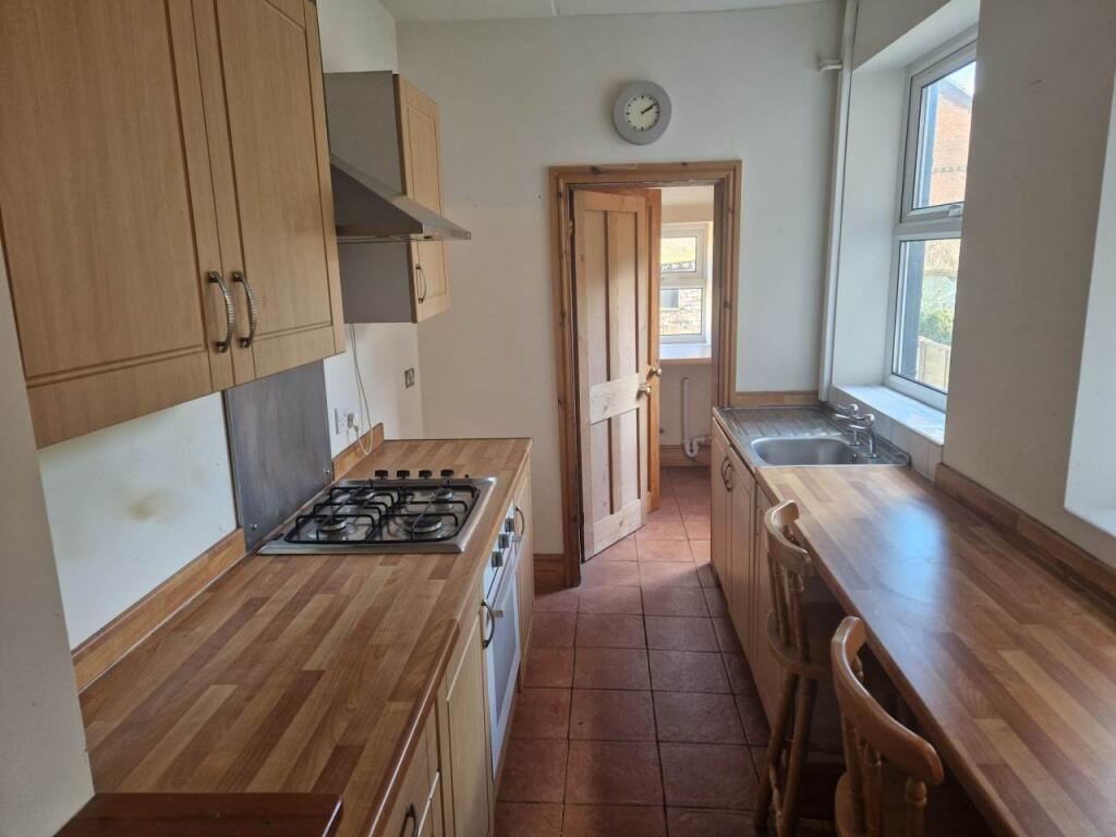 Kitchen (2)
