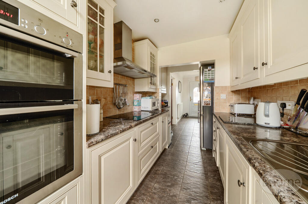 ea41b468-2b38-408...