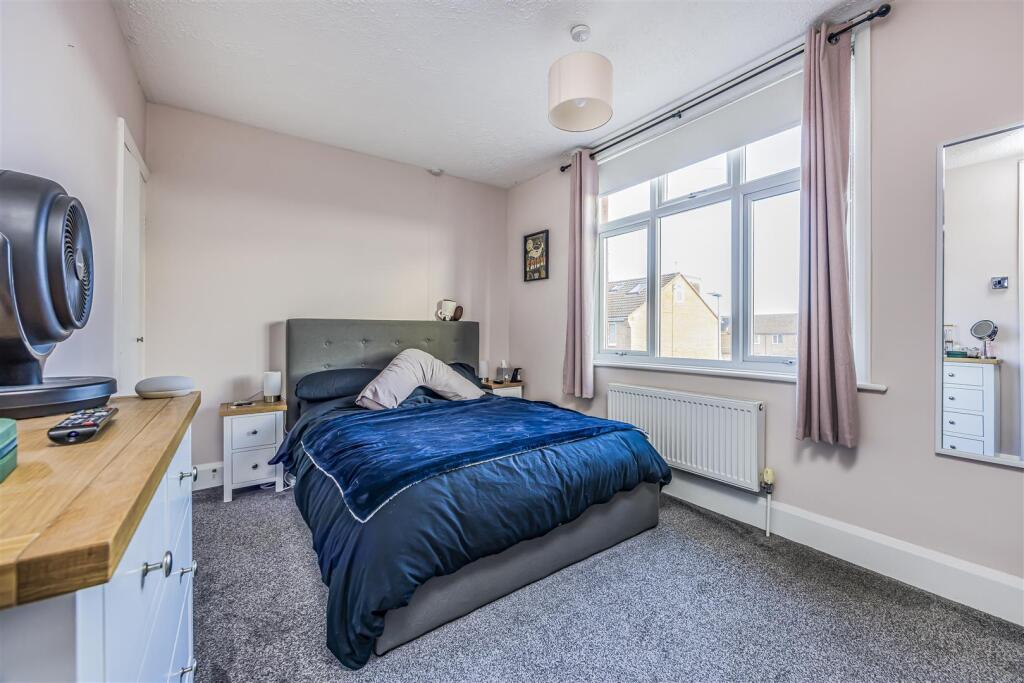 8 Ironbridge Lane, Southsea-PorticoMarketing-SoldB
