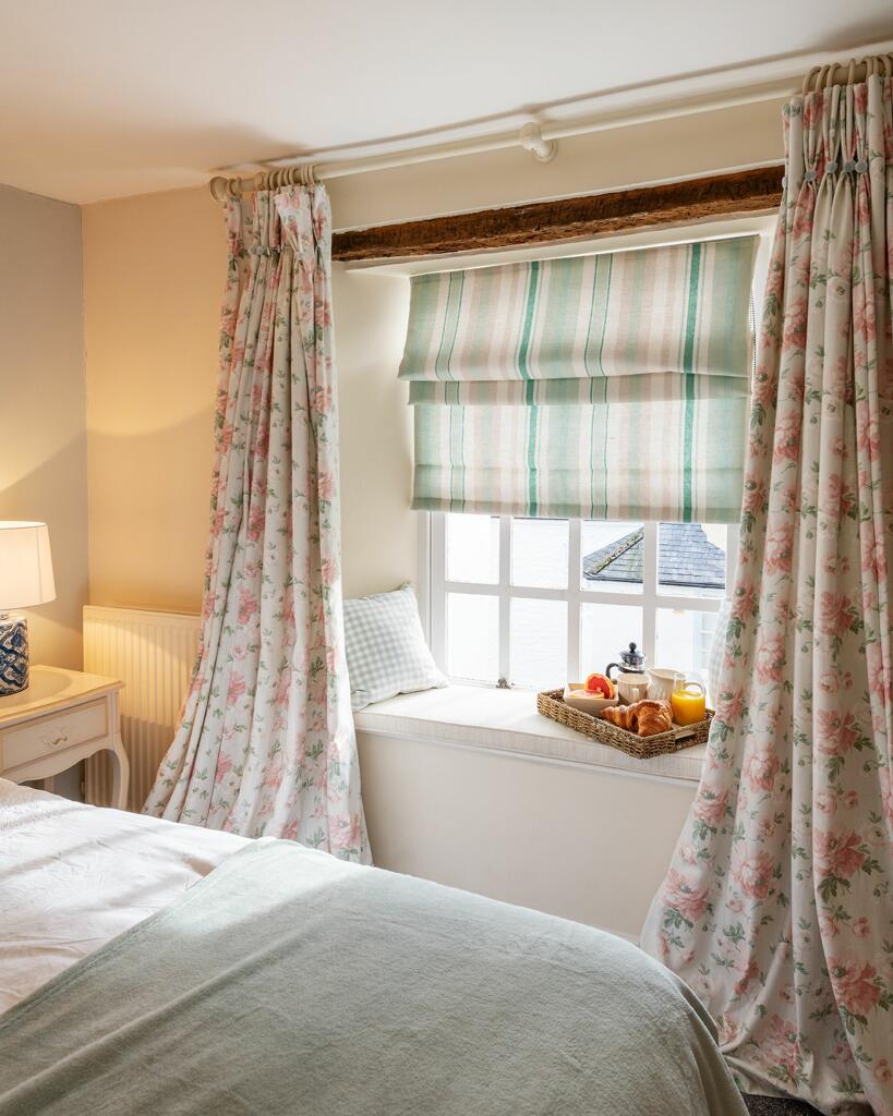 34 Clarence Hill, Dartmouth, Principle Bedroom