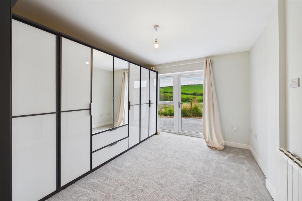 The Wave Ground Floor Bedroom