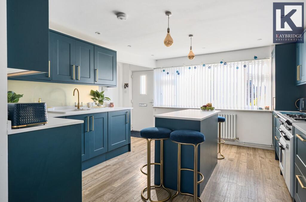 Poplar Crescent, Epsom - KT19 9ER