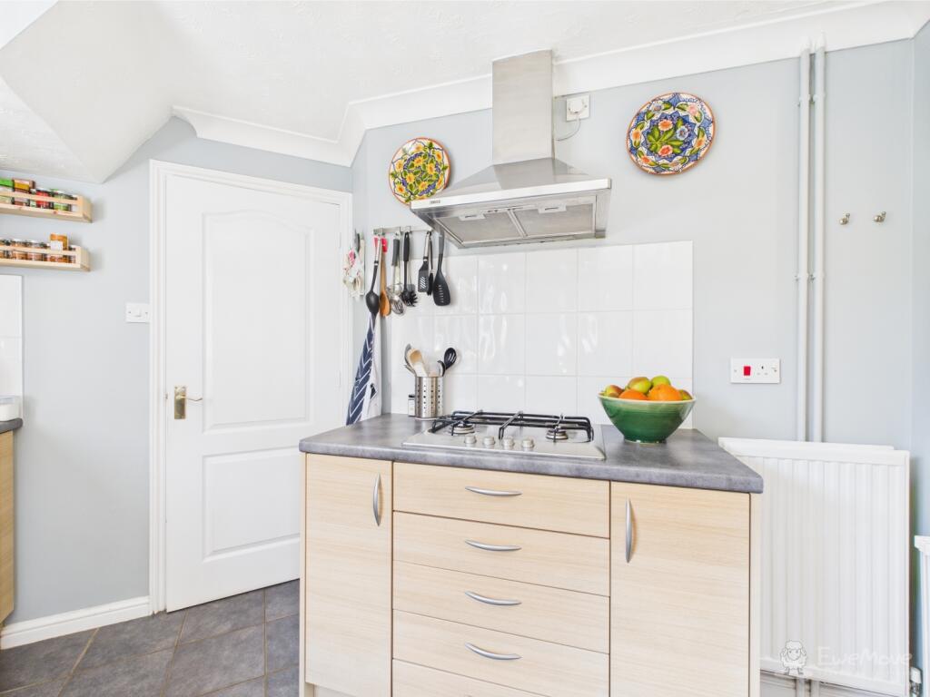 Kitchen- Mark Stephens EweMove Newmarket and Soham