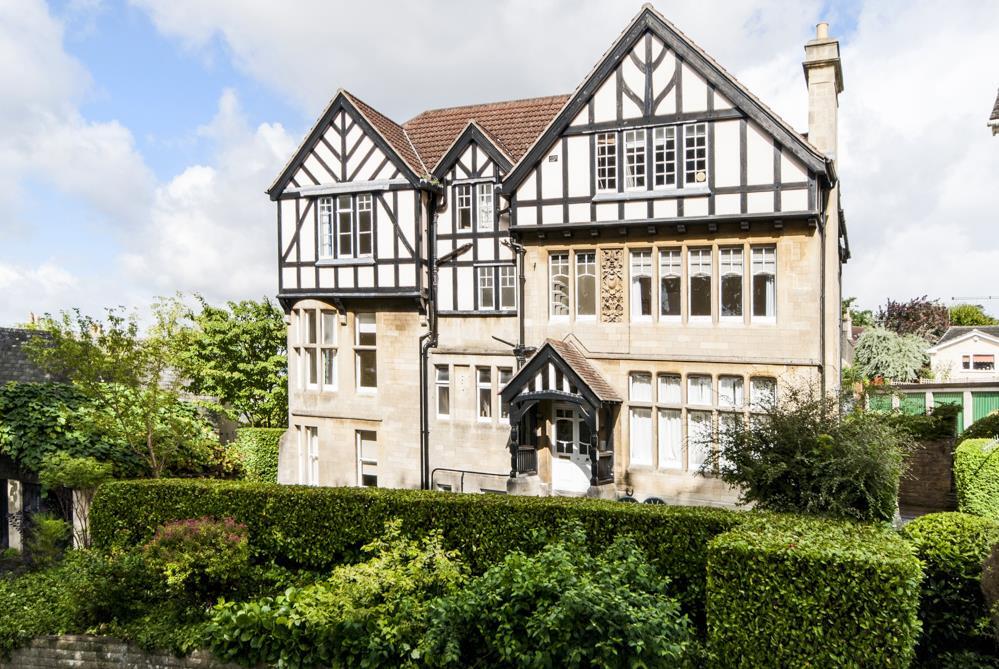 Lansdown Grove Flat.