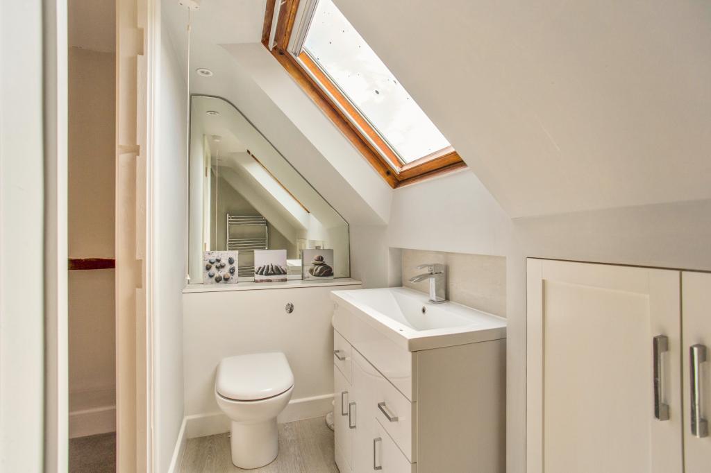 Stonehouse 303286 20 ENH.jpg