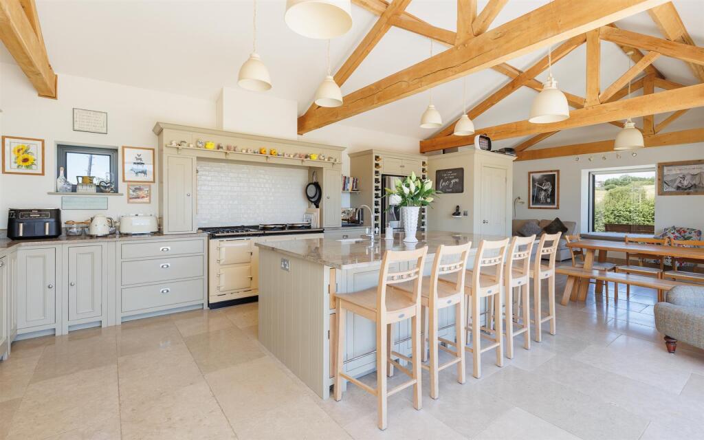 Kitchen/Living Room