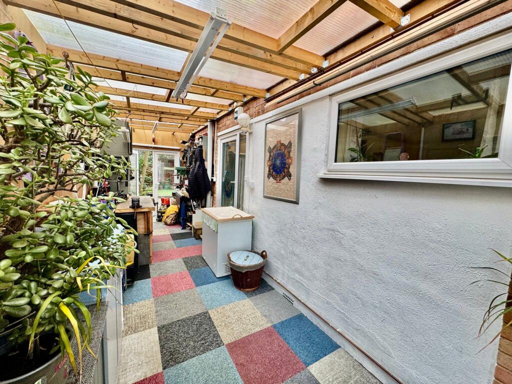 Entrance Lobby/ Workshop 