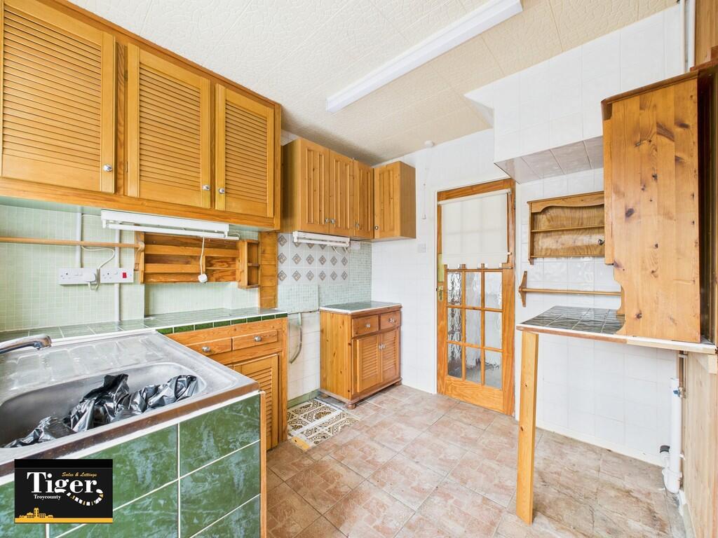 CAM03440G0-PR0375...