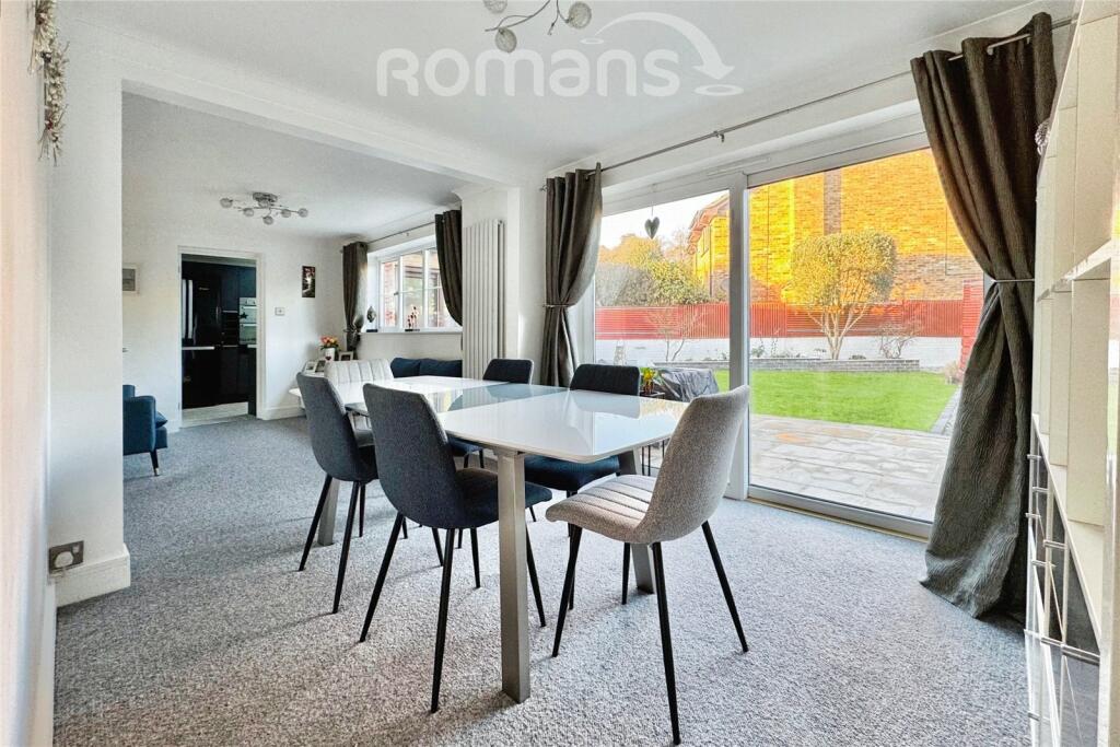 Diner To Family Area