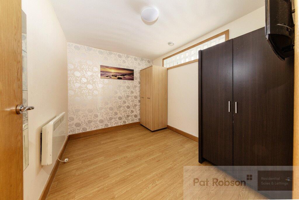Picture 11