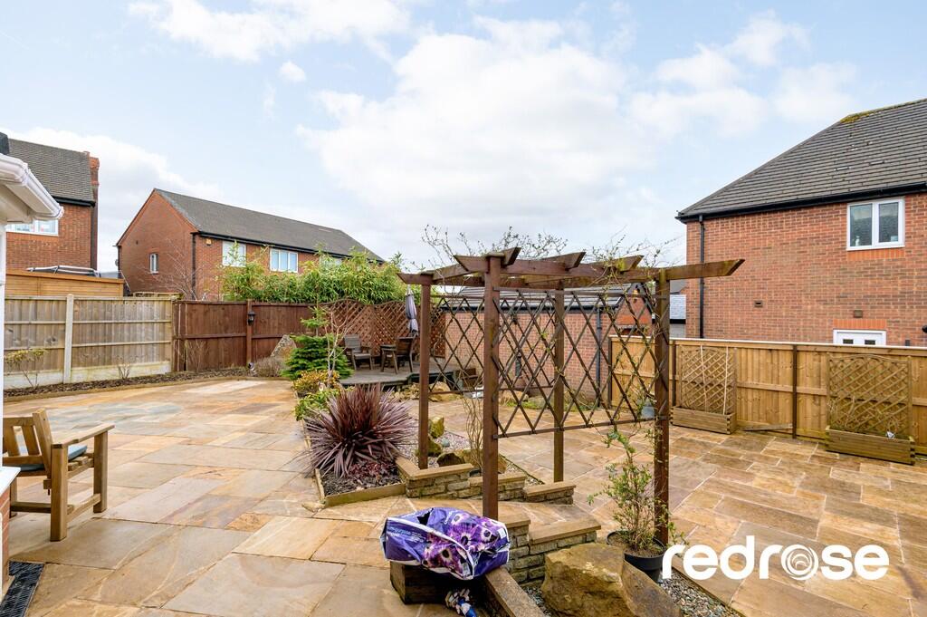 web_1 Highland Dr...