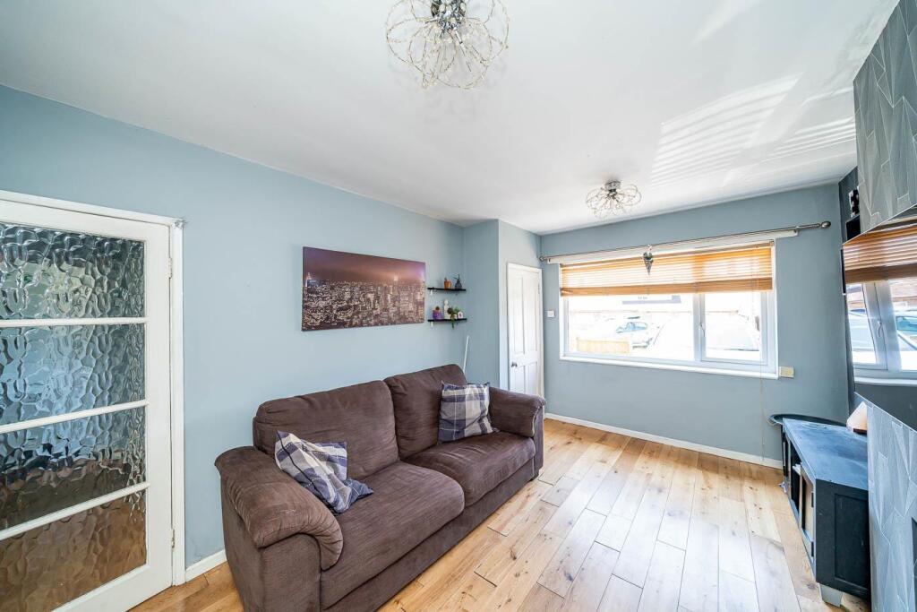 Webbs Estate Agents-4.jpg