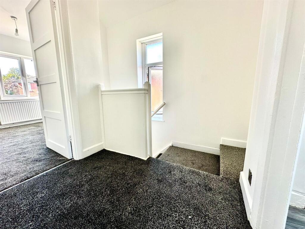 WhatsApp Image 2025-09-21 at 14.48.26_dfec97a5.jpg