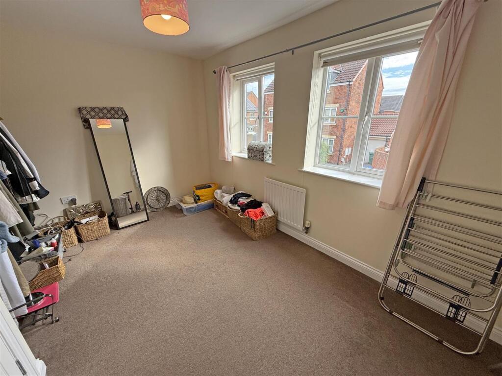 Bedroom 2.jpg