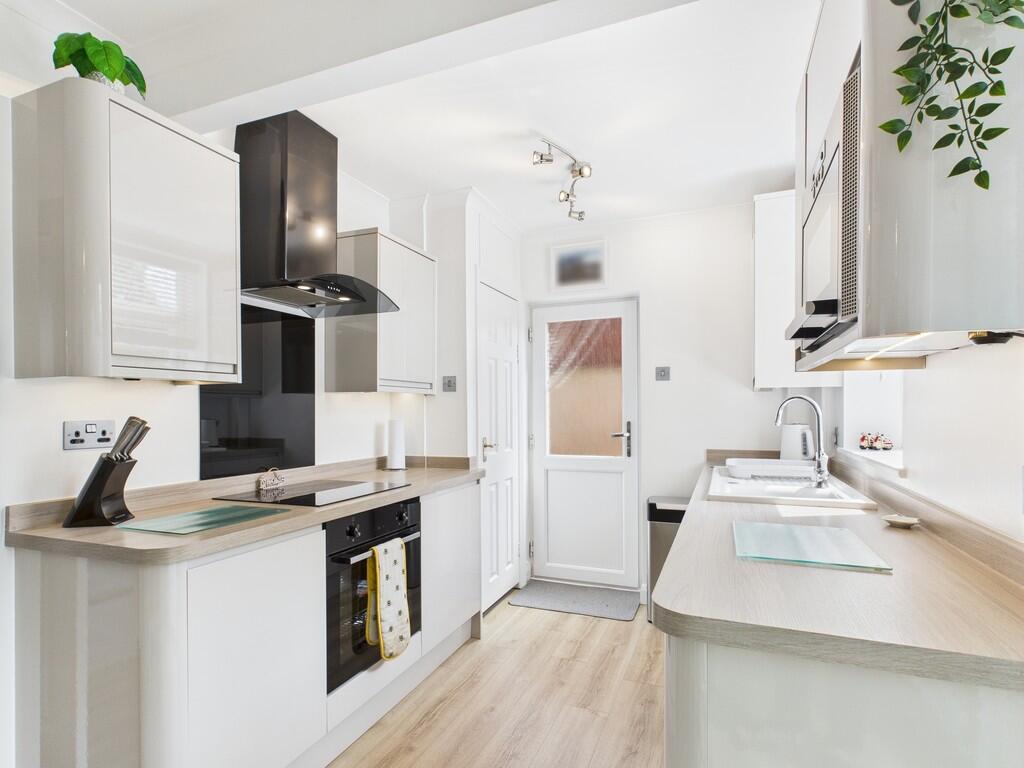 CAM03582G0-PR0131...