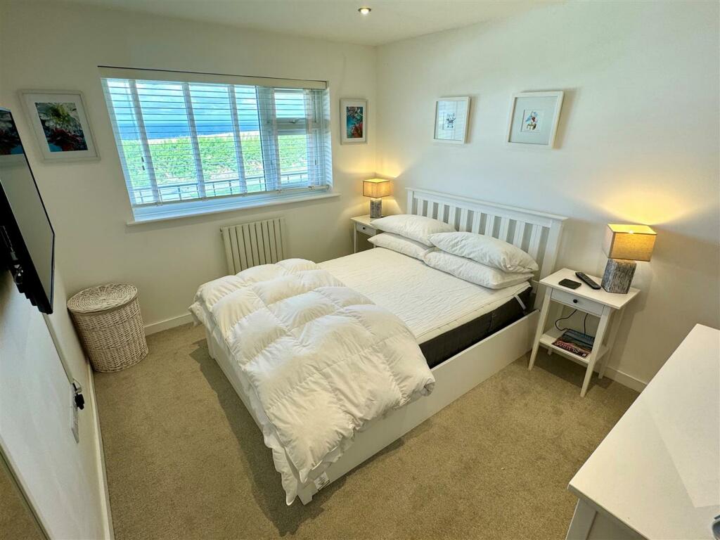 4 High Atlantic Bedroom 1