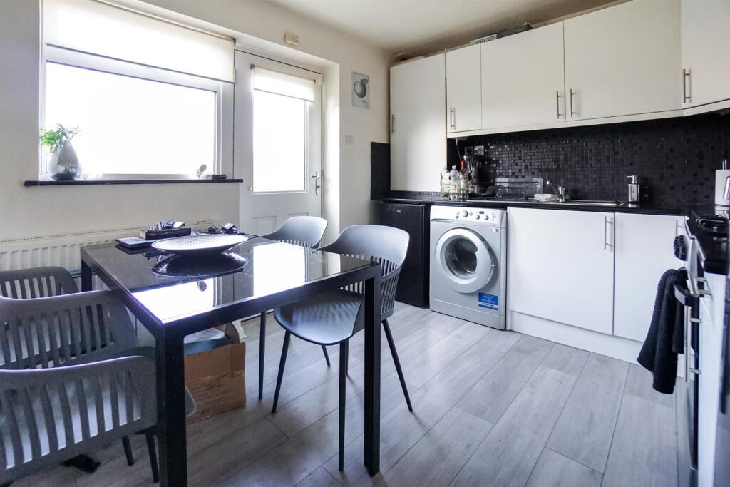 Kitchen Diner