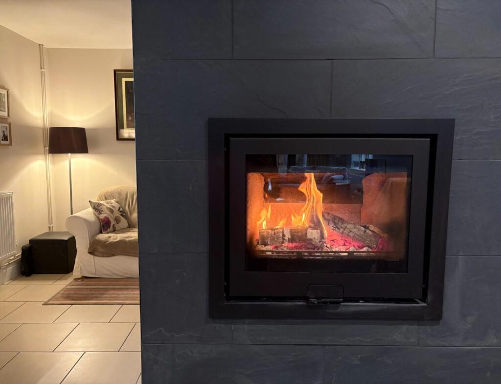 Fireplace.jpg