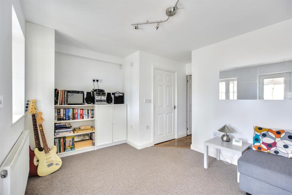 Sitting Room_2.jpeg