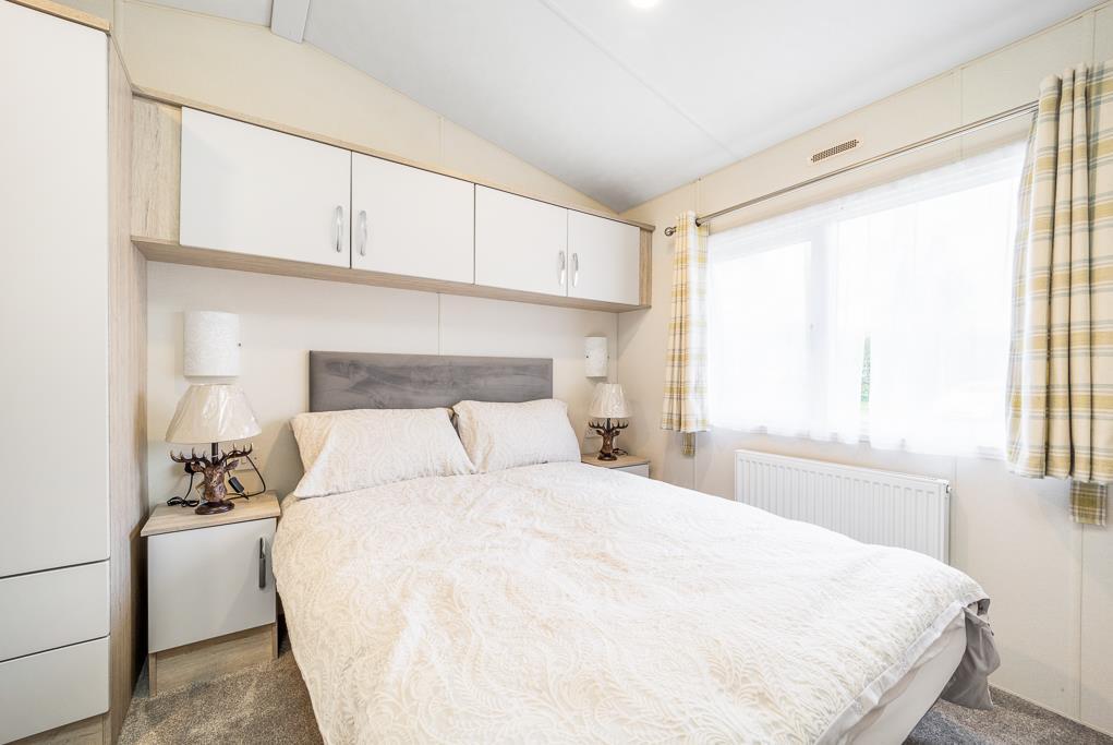 Swan Lake Country Park (Swineshead)-42.jpg