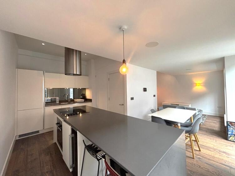 Kitchen 4
