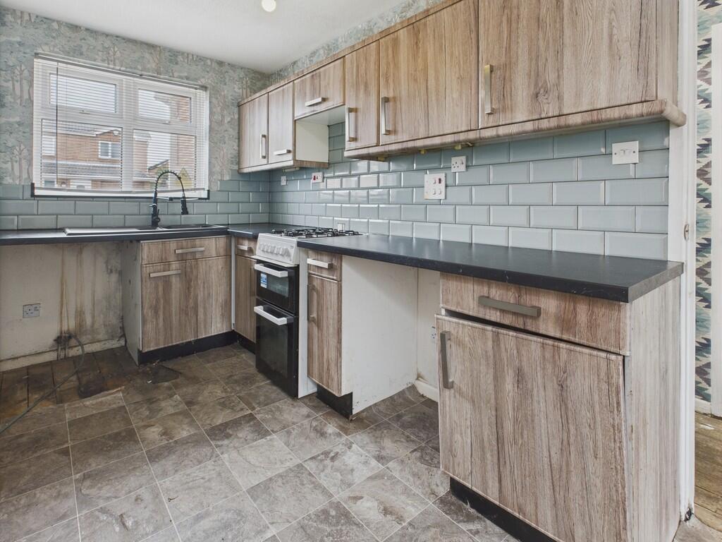 CAM04273G0-PR0151...