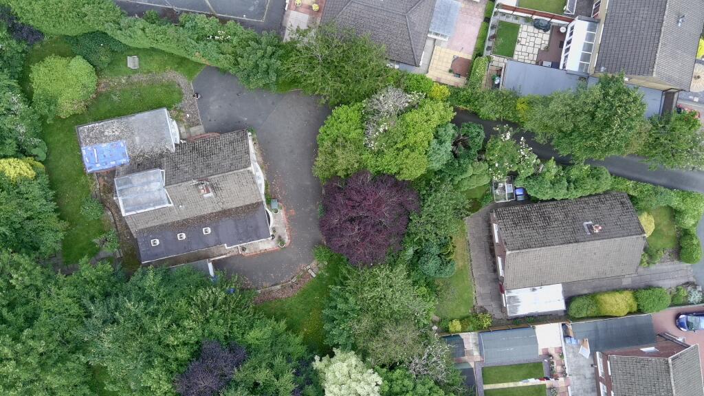 5611078 100DRONE SING0028 T202506112224.jpg