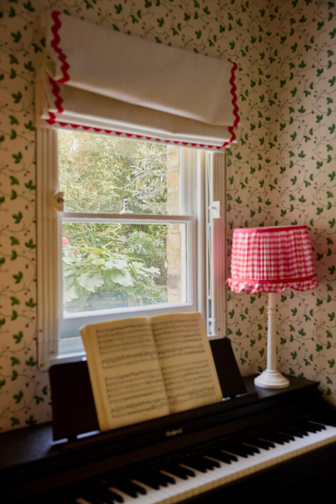 304425 - INIGO_GUNTERSTONE ROAD_32.JPG