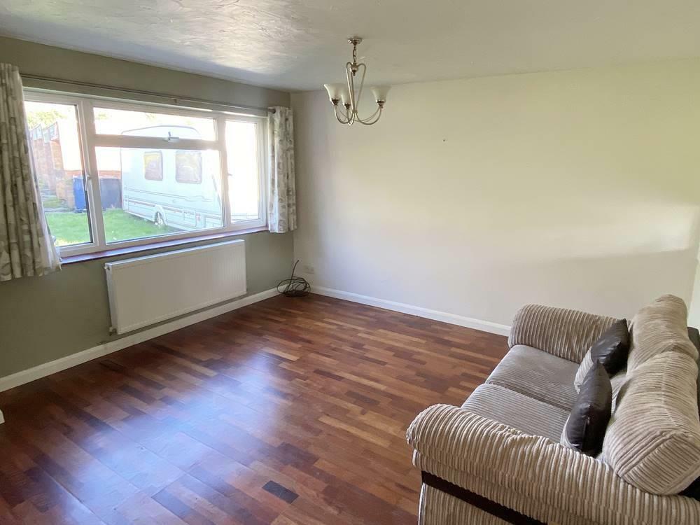 sitting room.jpg