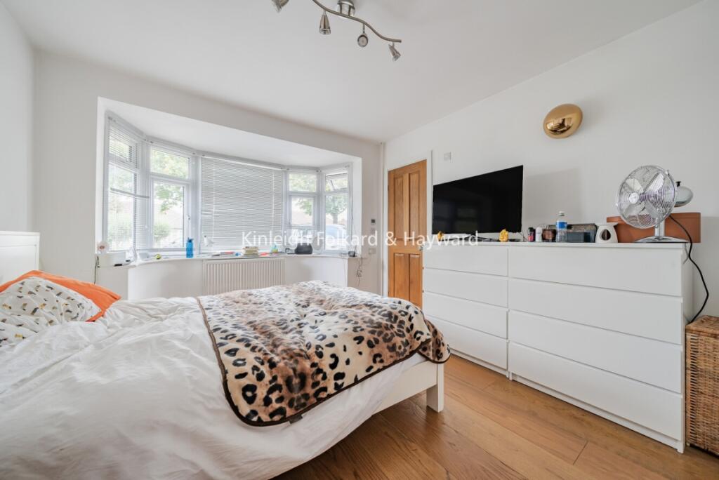 cfe1cedc-a237-4553-9