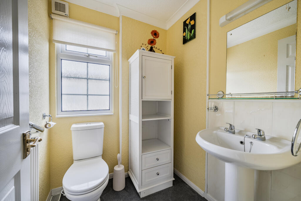 1350342568c034022f6bc