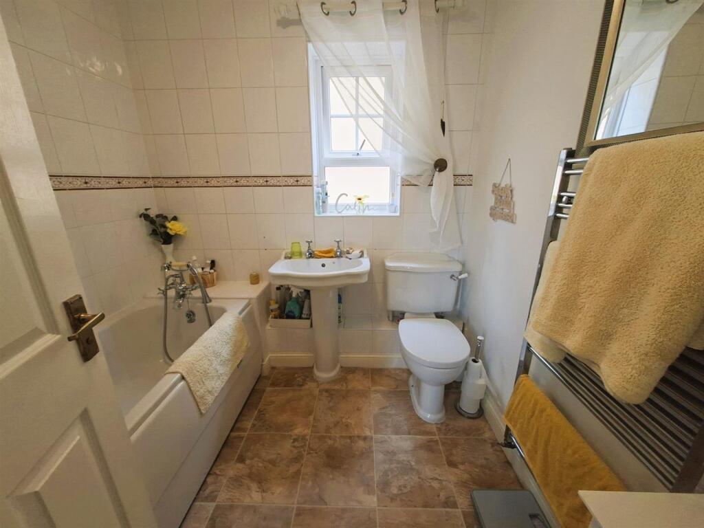 Primula Close, Northampton