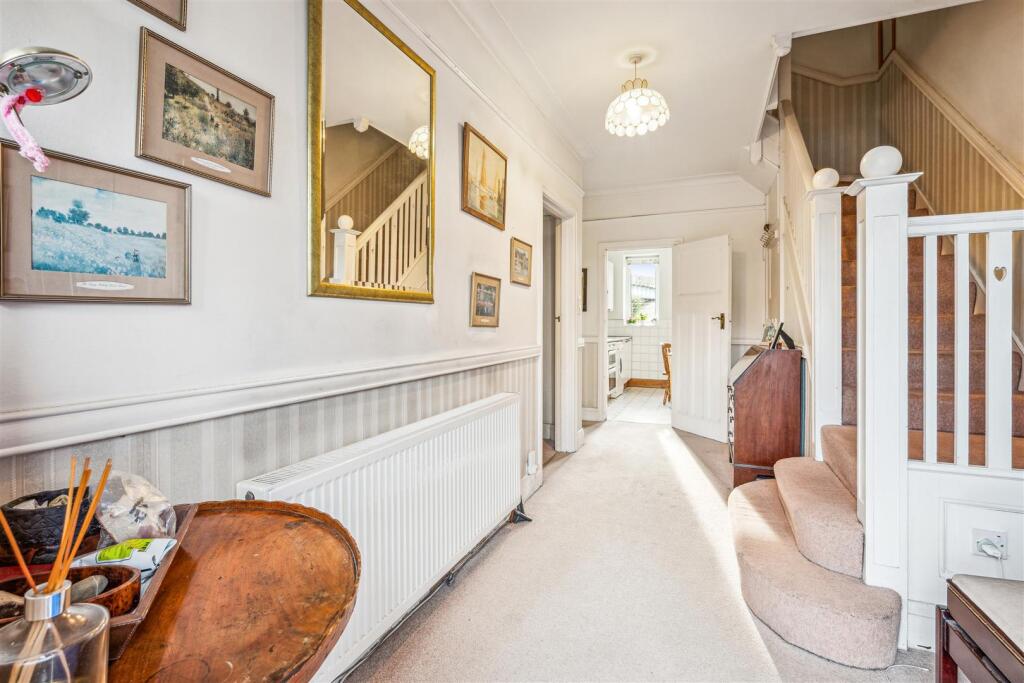Prebend Gardens W6 - FOR SALE