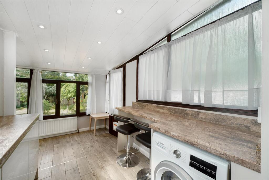 136 Cavendish Avenue - s2k5qdyTCbSk5cWa3KKf.jpg