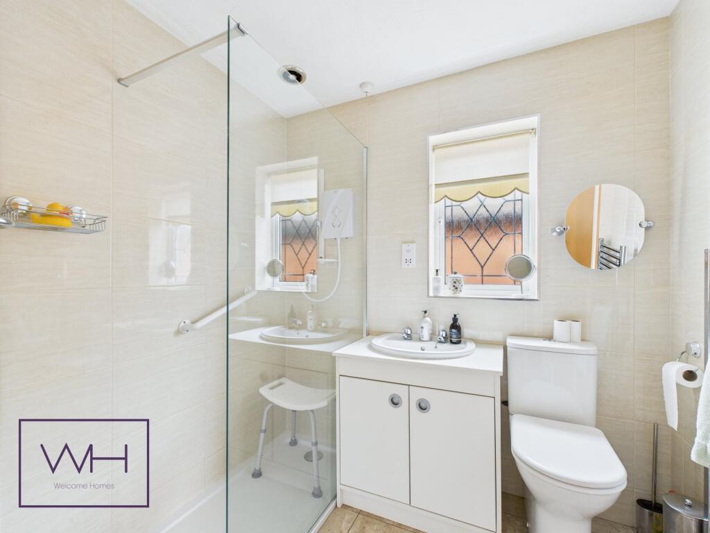 CAM03785G0-PR0266-ST