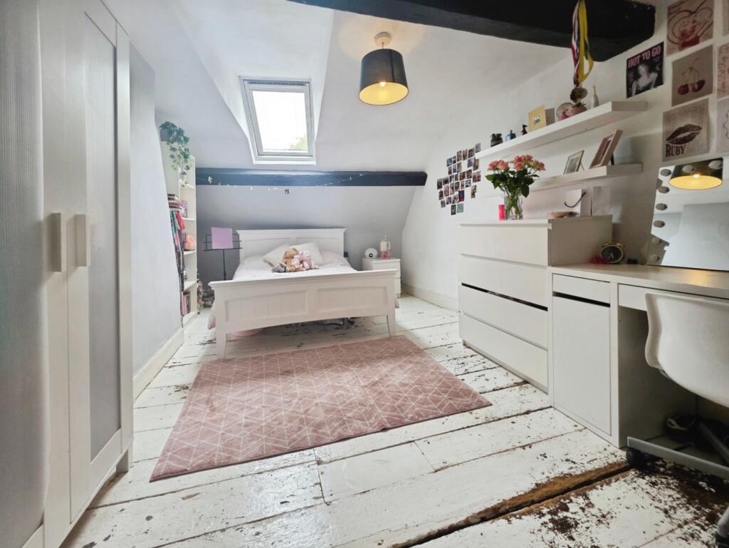 pbox-bathroom-343648.jpg