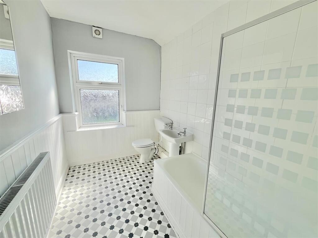 Family Bathroom