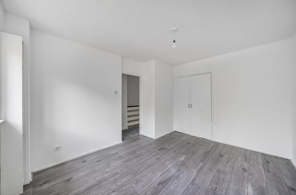 1299193-13-685304...