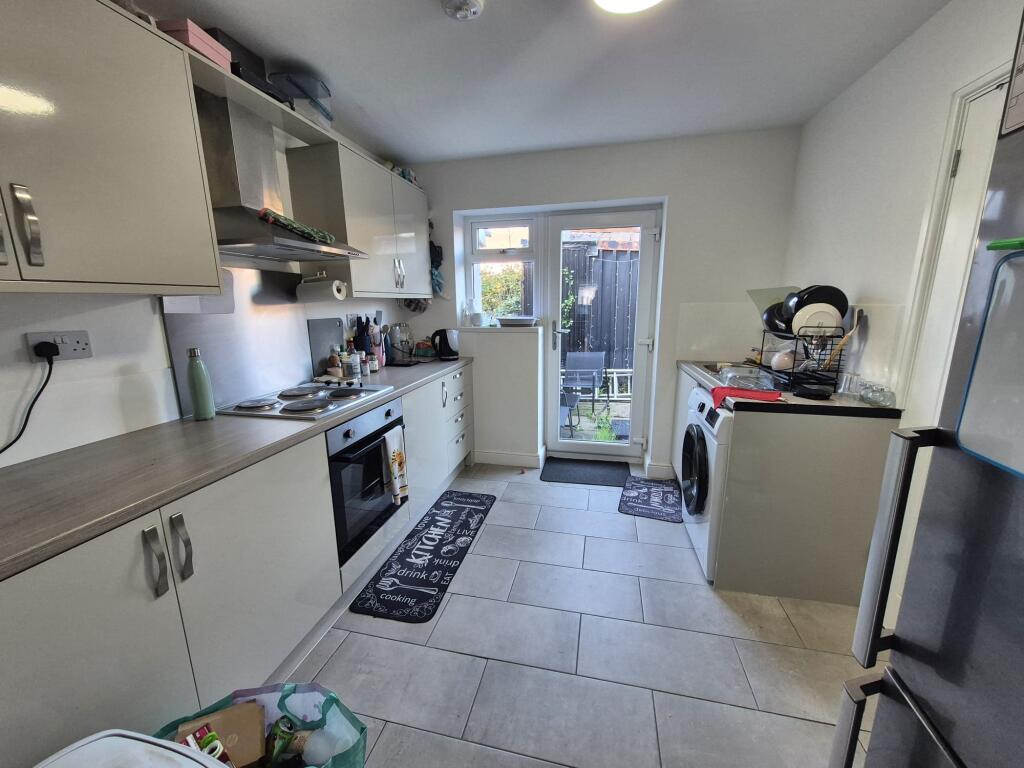 GetAttachmentThumbna