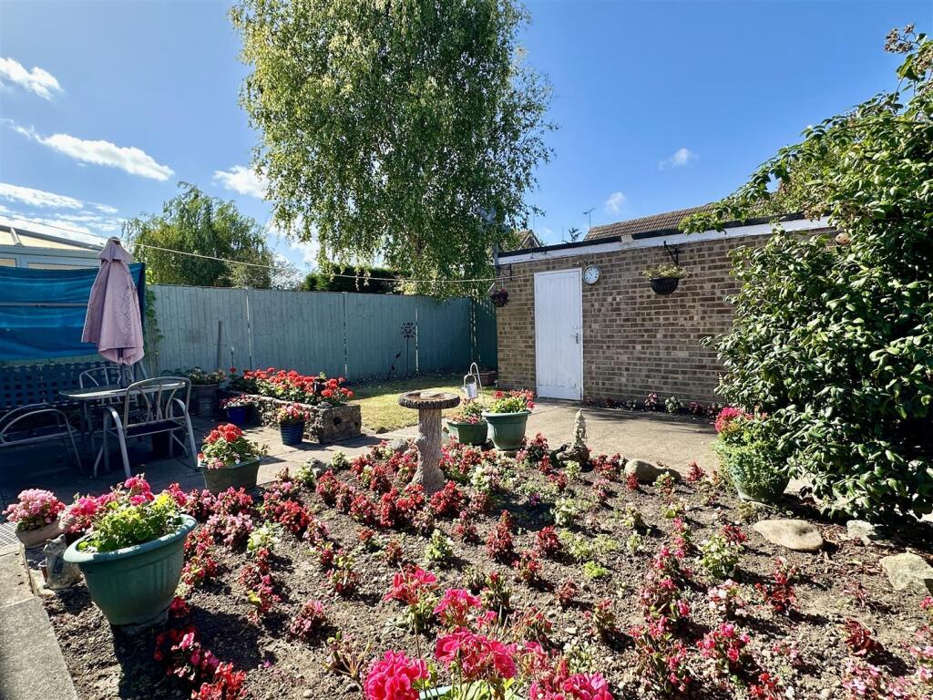 rear garden &amp; garage