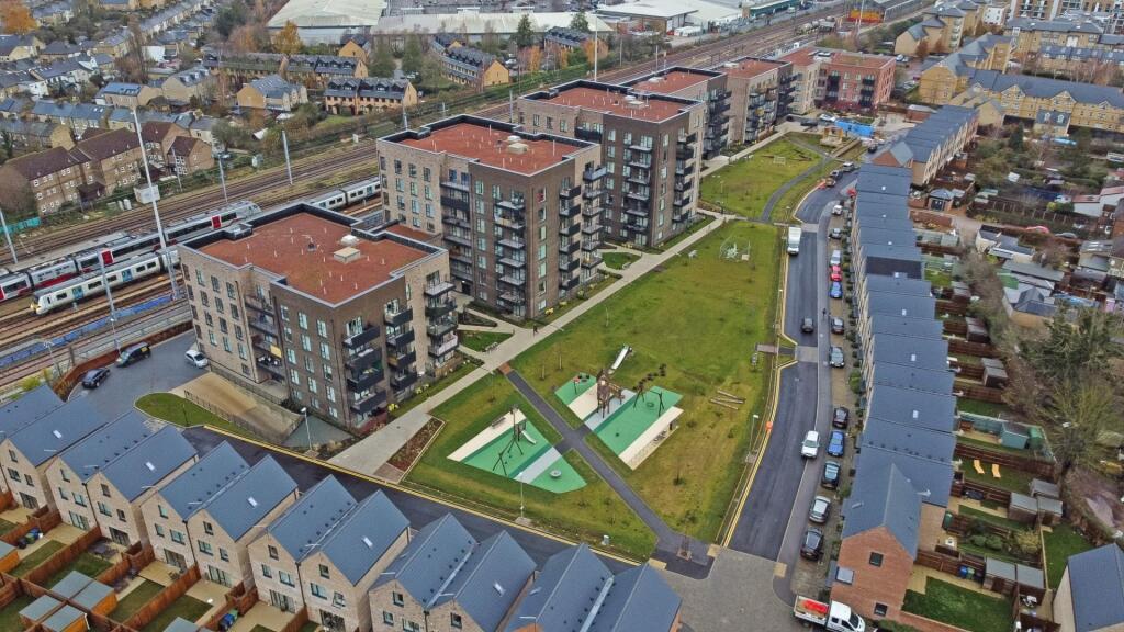 Clara Rackham Street